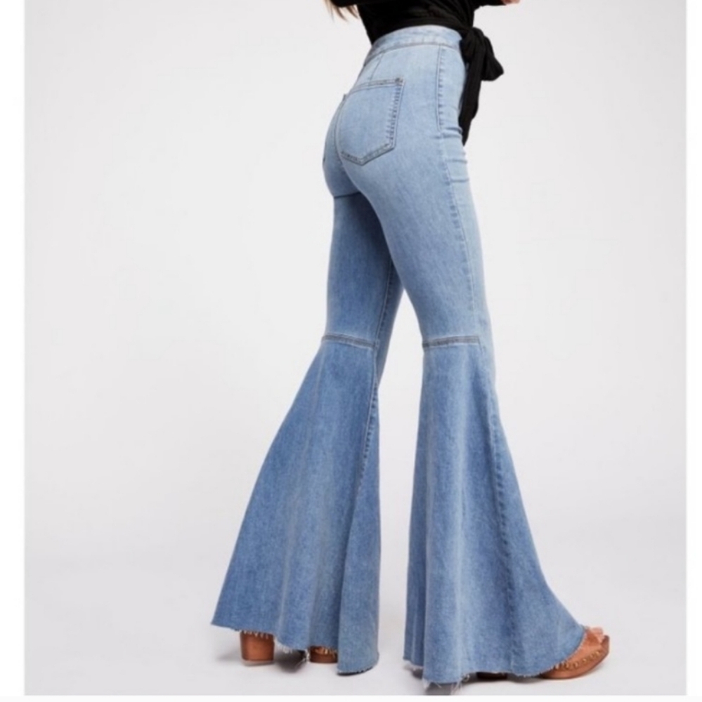 Free People Float On Light Blue High-Waist Flare Jeans US 29